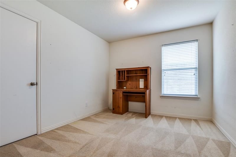 304 Creekside Way, Waxahachie TX 75165 - Photo 17