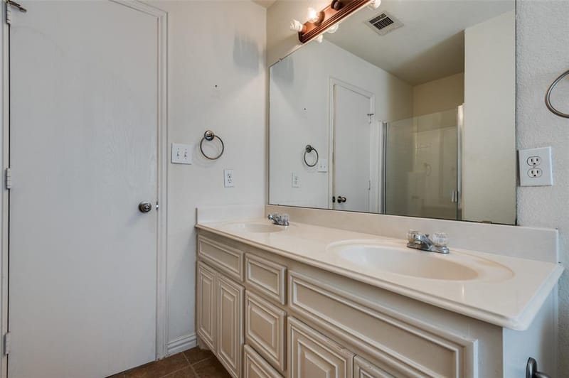 304 Creekside Way, Waxahachie TX 75165 - Photo 15