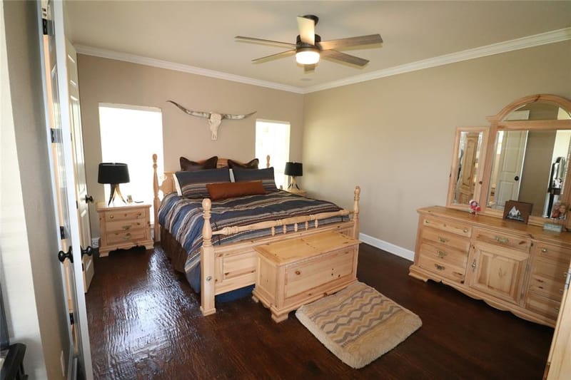 2642 Huddleston, Sunset TX 76270 - Photo 27