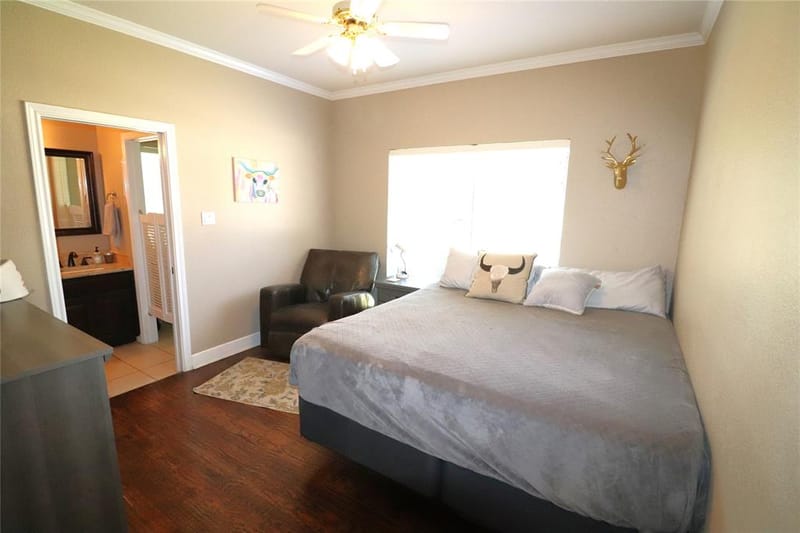 2642 Huddleston, Sunset TX 76270 - Photo 24