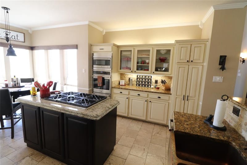 2642 Huddleston, Sunset TX 76270 - Photo 19