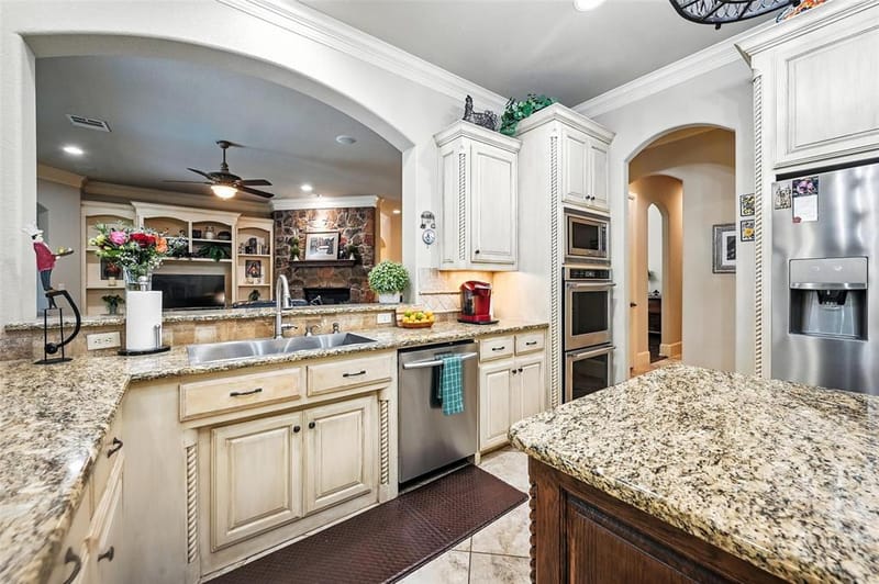 8000 Long Trail Drive, North Richland Hills TX 76182 - Photo 20