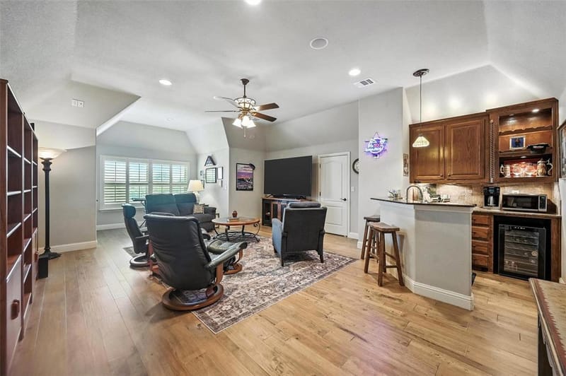 8000 Long Trail Drive, North Richland Hills TX 76182 - Photo 30