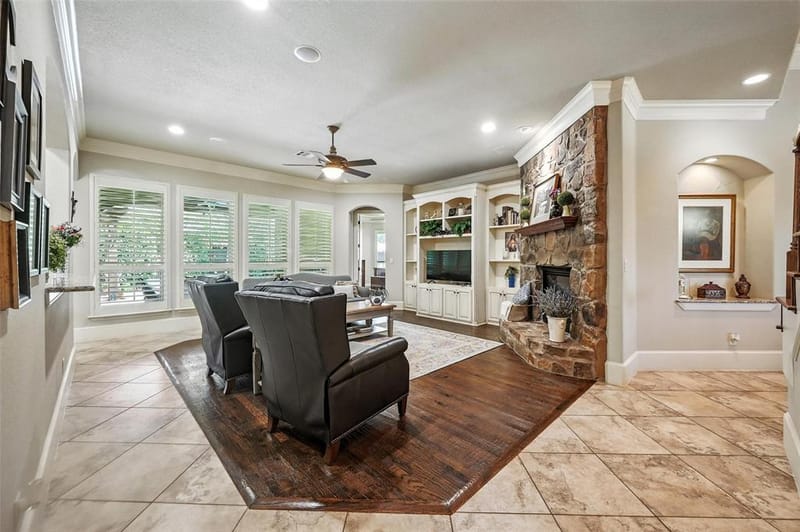 8000 Long Trail Drive, North Richland Hills TX 76182 - Photo 10
