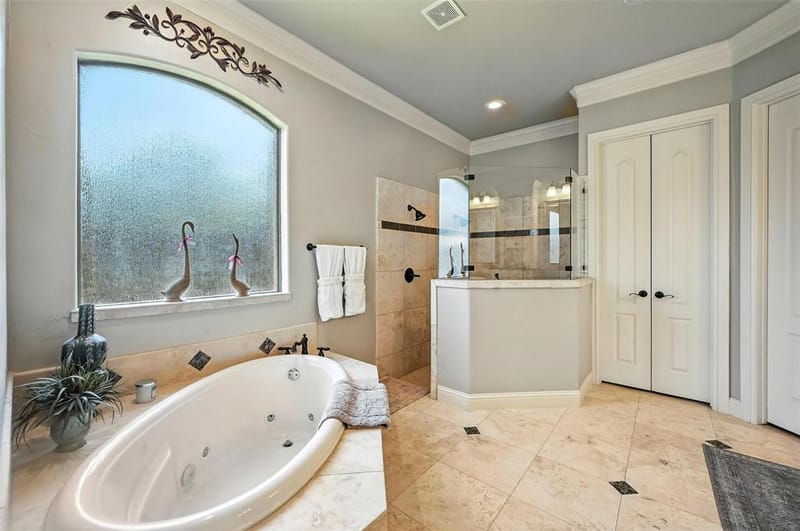 8000 Long Trail Drive, North Richland Hills TX 76182 - Photo 25
