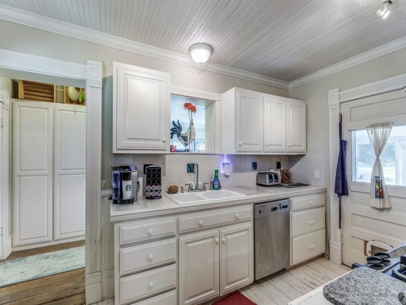 392 Mt Pleasant Road, Valley View TX 76272 - Photo 7