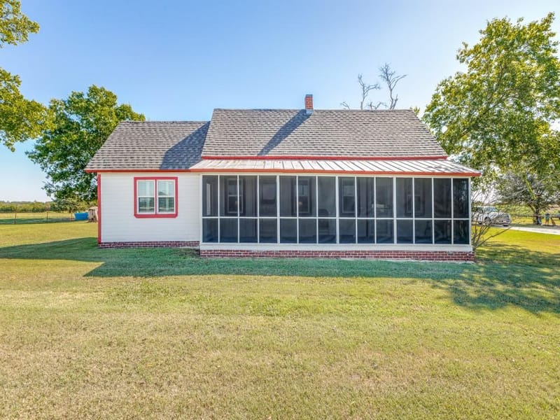 392 Mt Pleasant Road, Valley View TX 76272 - Photo 24
