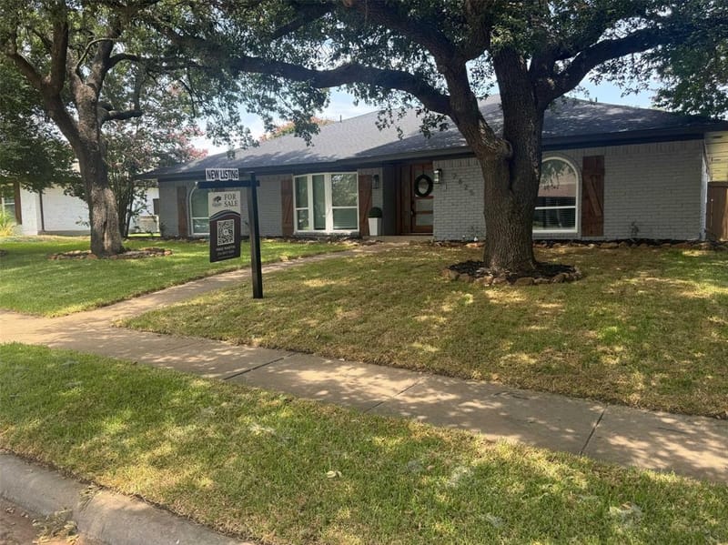 2625 Mollimar Drive, Plano TX 75075 - Photo 2