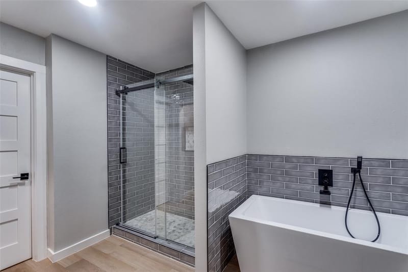 2625 Mollimar Drive, Plano TX 75075 - Photo 26