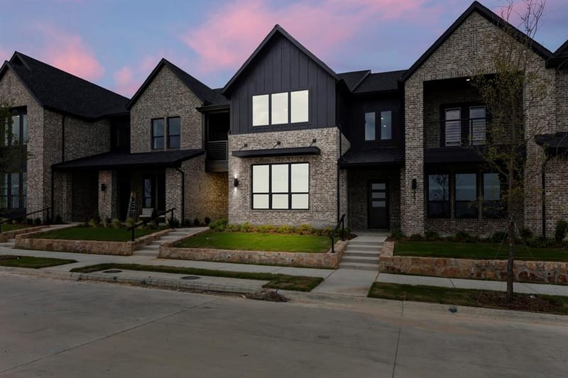2836 Yampa Drive, McKinney TX 75071 - Photo 3