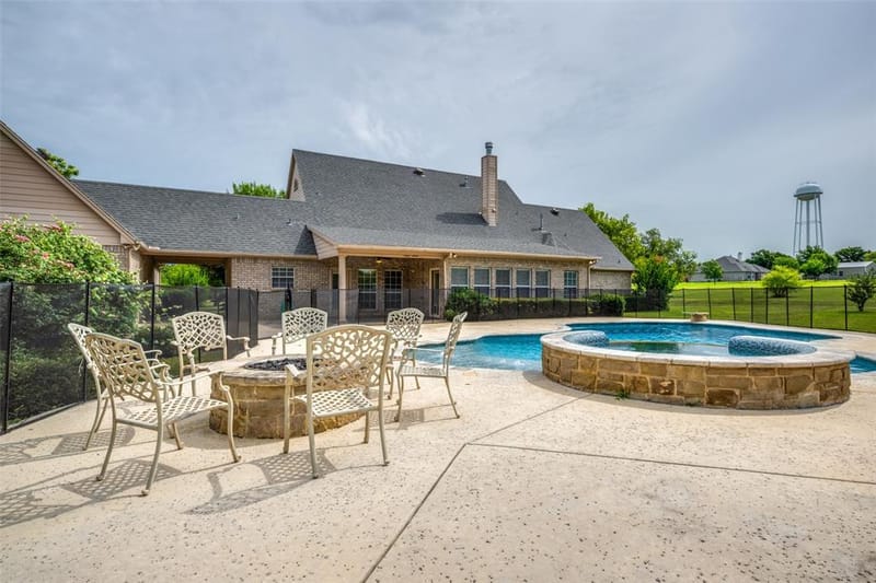 500 Navajo Court, Runaway Bay TX 76426 - Photo 29