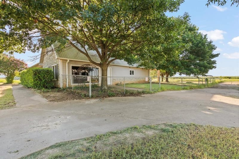 318 Hcr 4247, Hillsboro TX 76645 - Photo 11