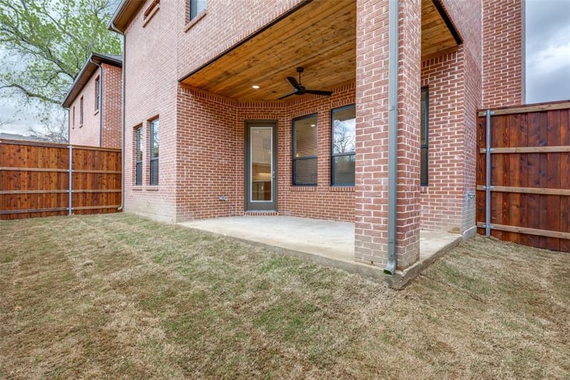 7139 Brisa Drive, Dallas TX 75223 - Photo 27