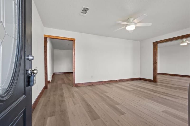 150 Sandlin Court, Springtown TX 76082 - Photo 10