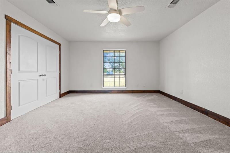 150 Sandlin Court, Springtown TX 76082 - Photo 33