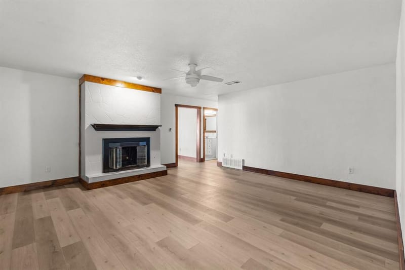 150 Sandlin Court, Springtown TX 76082 - Photo 18