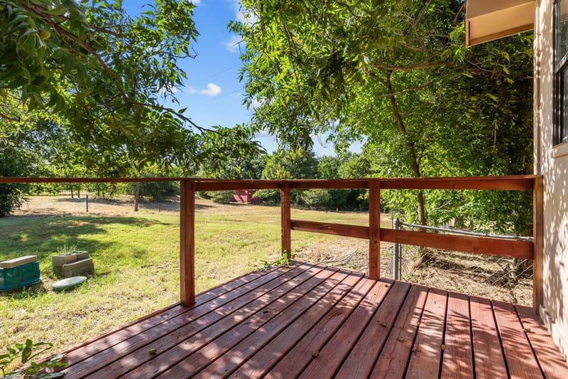 150 Sandlin Court, Springtown TX 76082 - Photo 37