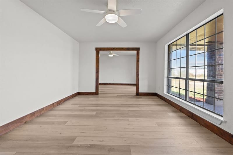150 Sandlin Court, Springtown TX 76082 - Photo 11