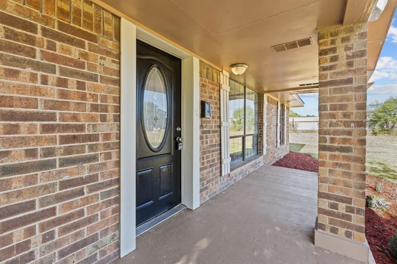 150 Sandlin Court, Springtown TX 76082 - Photo 8