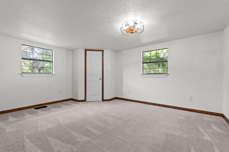 150 Sandlin Court, Springtown TX 76082 - Photo 25