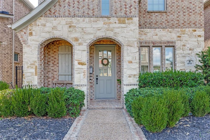 4511 Ebony Sky Trail, Arlington TX 76005 - Photo 4