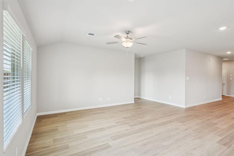 9633 Rattlesnake Trail, Fort Worth TX 76036 - Photo 7