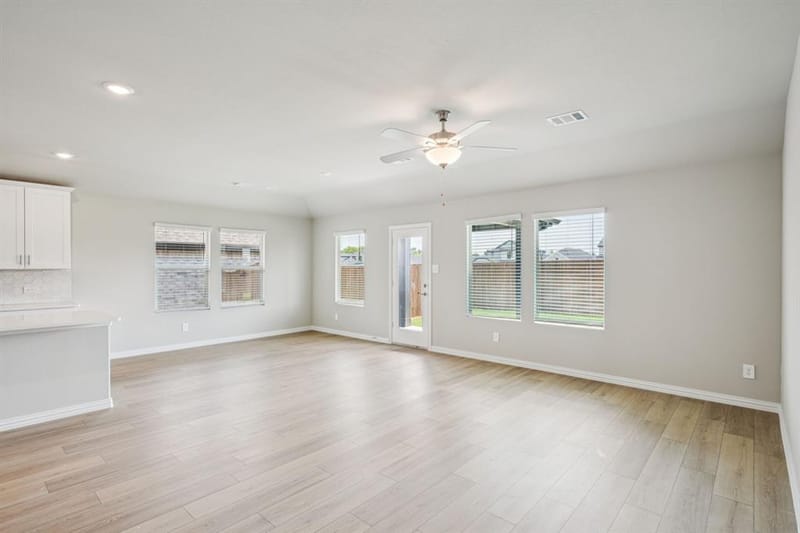 9633 Rattlesnake Trail, Fort Worth TX 76036 - Photo 10