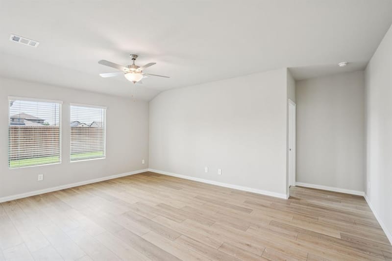 9633 Rattlesnake Trail, Fort Worth TX 76036 - Photo 11