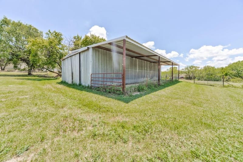 547 FM 677 N, Saint Jo TX 76265 - Photo 37