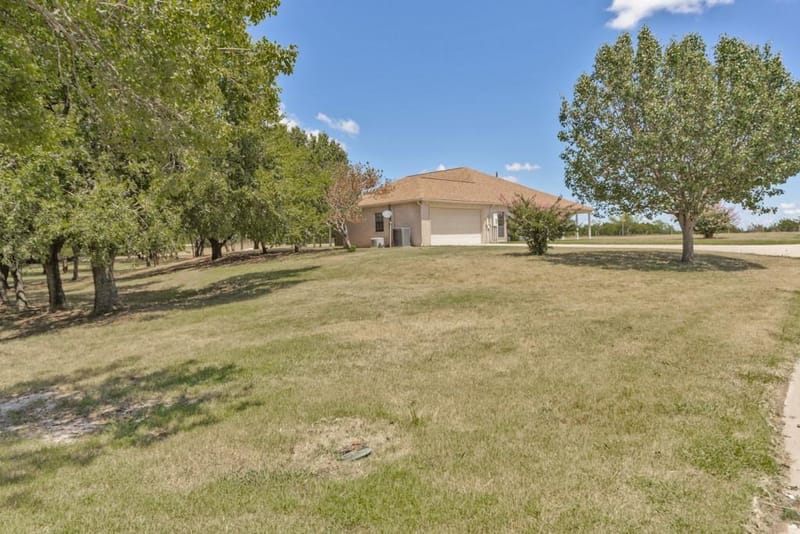 547 FM 677 N, Saint Jo TX 76265 - Photo 39