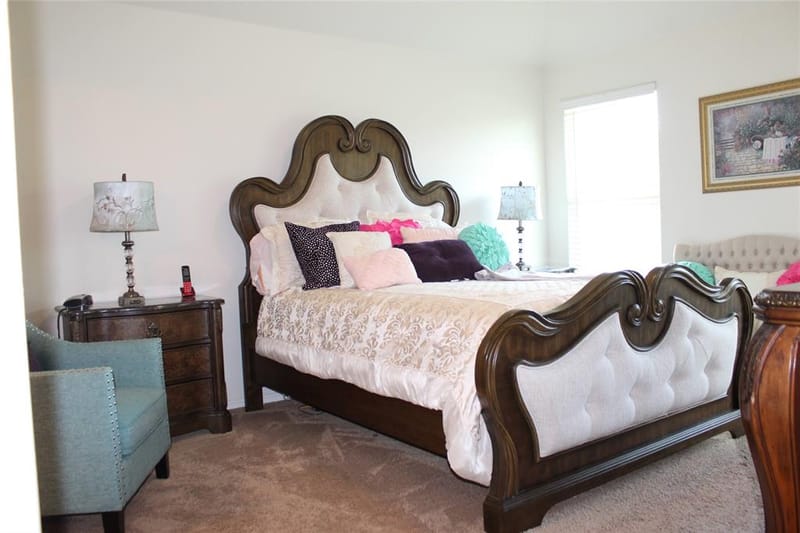 624 Yarborough Street, Crowley TX 76036 - Photo 7