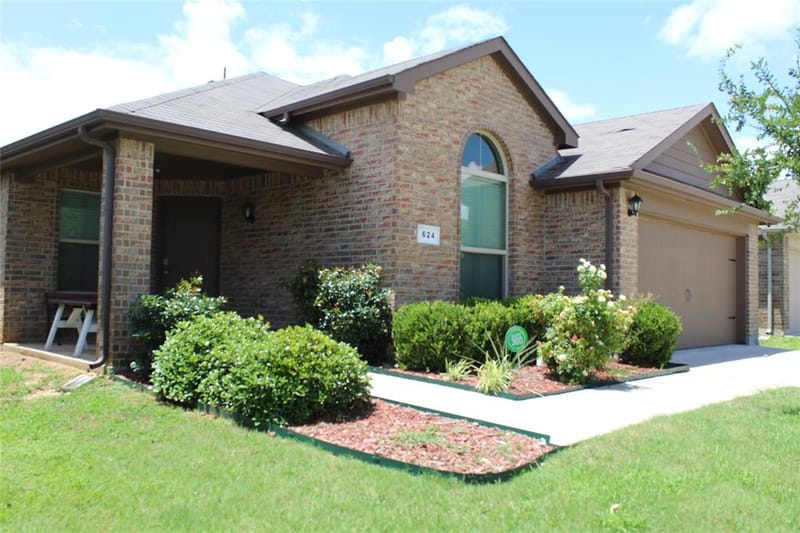 624 Yarborough Street, Crowley TX 76036
