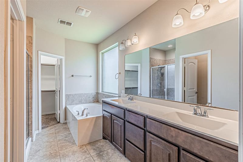 11460 Starlight Ranch Trail, Fort Worth TX 76052 - Photo 27
