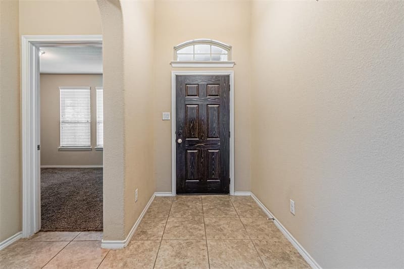 11460 Starlight Ranch Trail, Fort Worth TX 76052 - Photo 6
