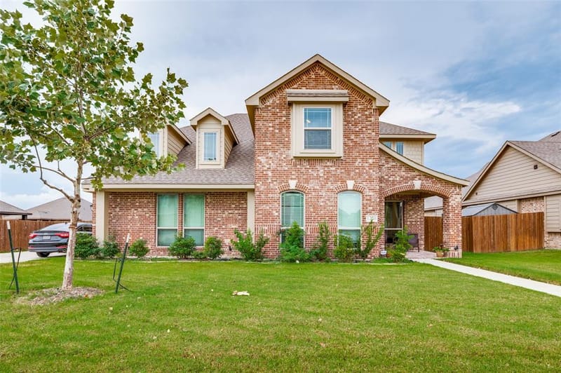 1220 Richard Pittmon Drive, DeSoto TX 75115 - Photo 2