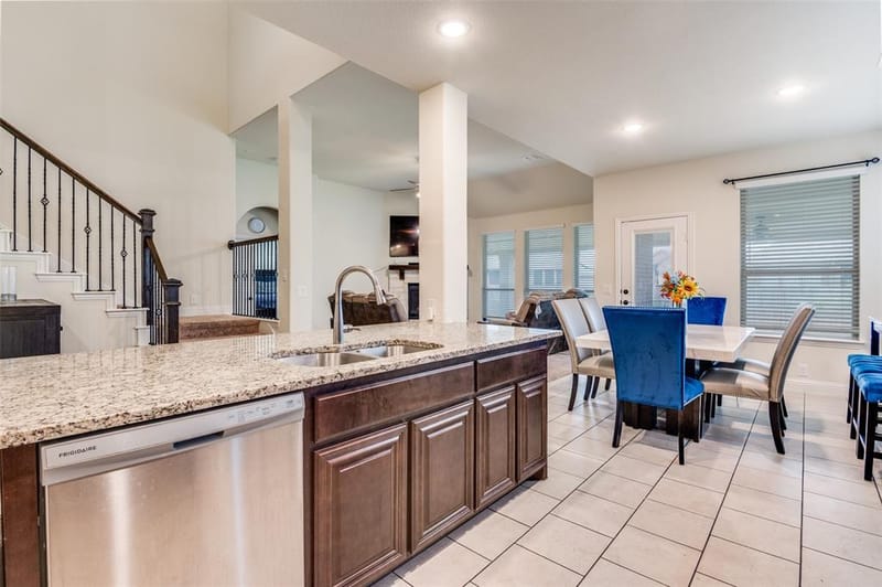 1220 Richard Pittmon Drive, DeSoto TX 75115 - Photo 7