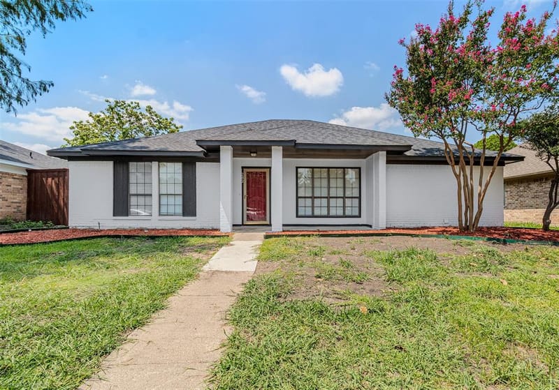 202 E Schreiber Street, Garland TX 75040