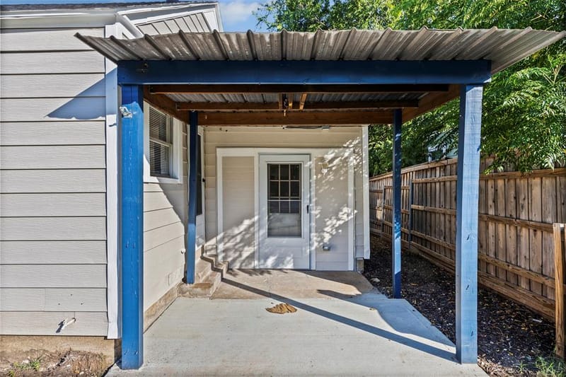 4133 Alamo Avenue, Fort Worth TX 76107 - Photo 3