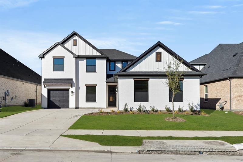 605 Bunchberry Street, Fort Worth TX 76247