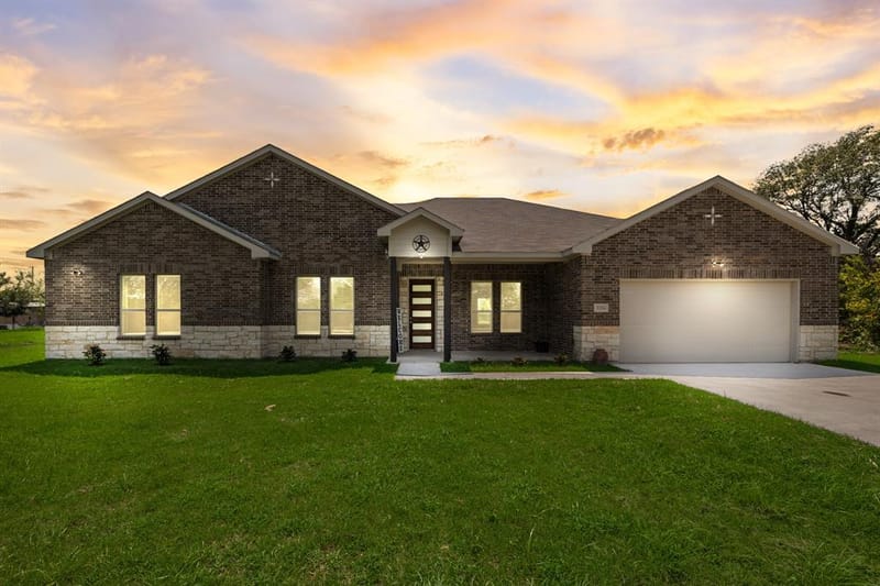 3334 Knight Street, Corsicana TX 75110 - Photo 4