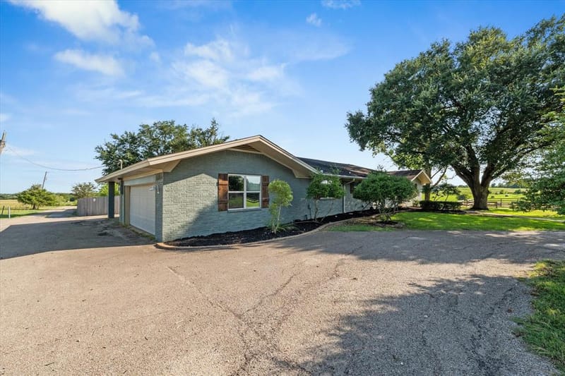 2275 W Moonlight Drive, Robinson TX 76706 - Photo 24