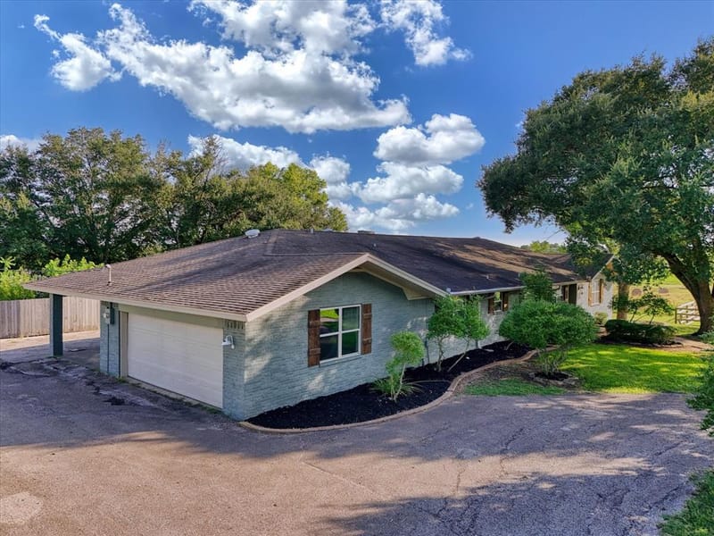 2275 W Moonlight Drive, Robinson TX 76706 - Photo 4