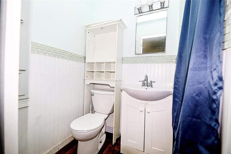 421 E Wilbarger Street, Bowie TX 76230 - Photo 23