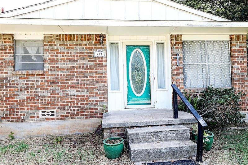 421 E Wilbarger Street, Bowie TX 76230 - Photo 6