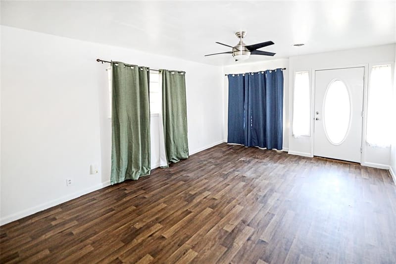 421 E Wilbarger Street, Bowie TX 76230 - Photo 7