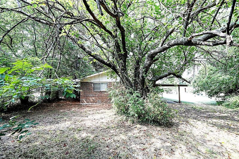 421 E Wilbarger Street, Bowie TX 76230 - Photo 31