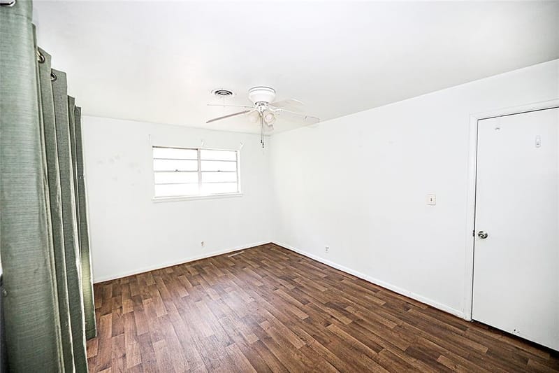 421 E Wilbarger Street, Bowie TX 76230 - Photo 21