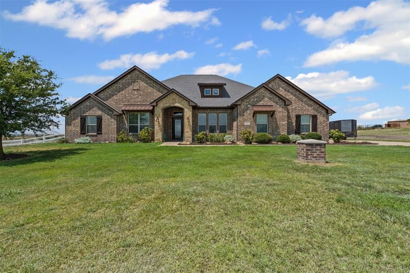 194 County Road 4430, Rhome TX 76078 - Photo 34