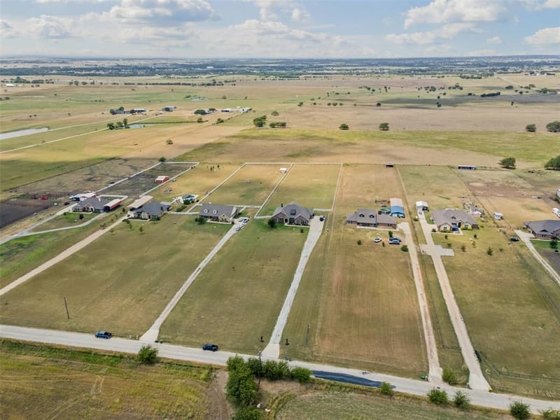 194 County Road 4430, Rhome TX 76078 - Photo 38