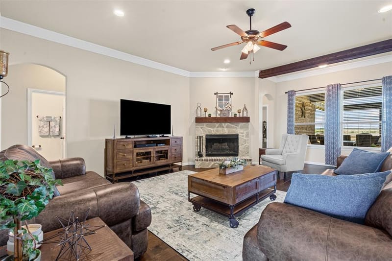 194 County Road 4430, Rhome TX 76078 - Photo 8